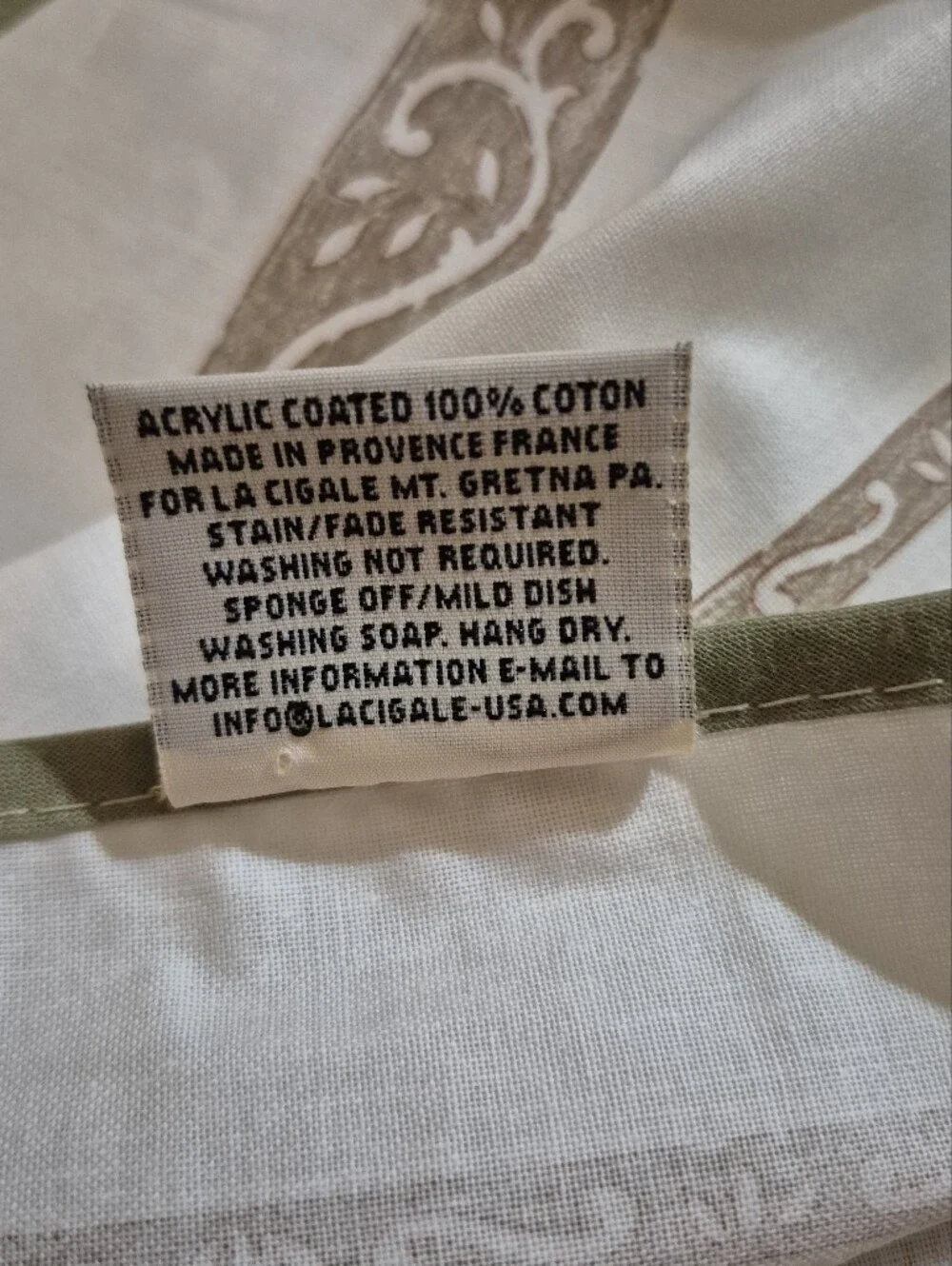 La Cigale Acrylic Coated French Fabric Tablecloth